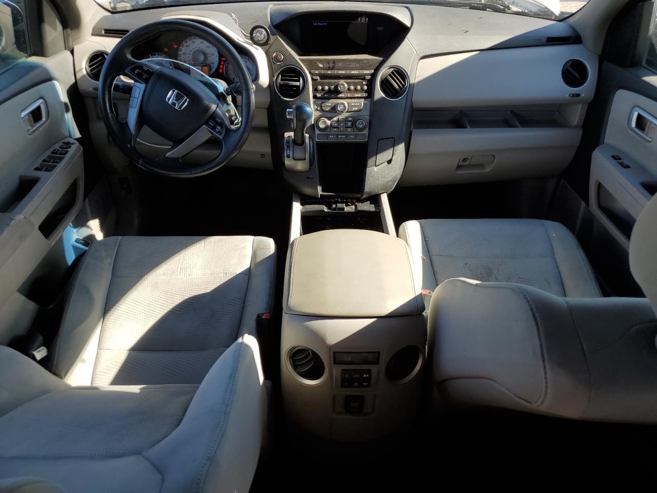2014 Honda Pilot Lx VIN: 5FNYF3H21EB002731 Lot: 65734565