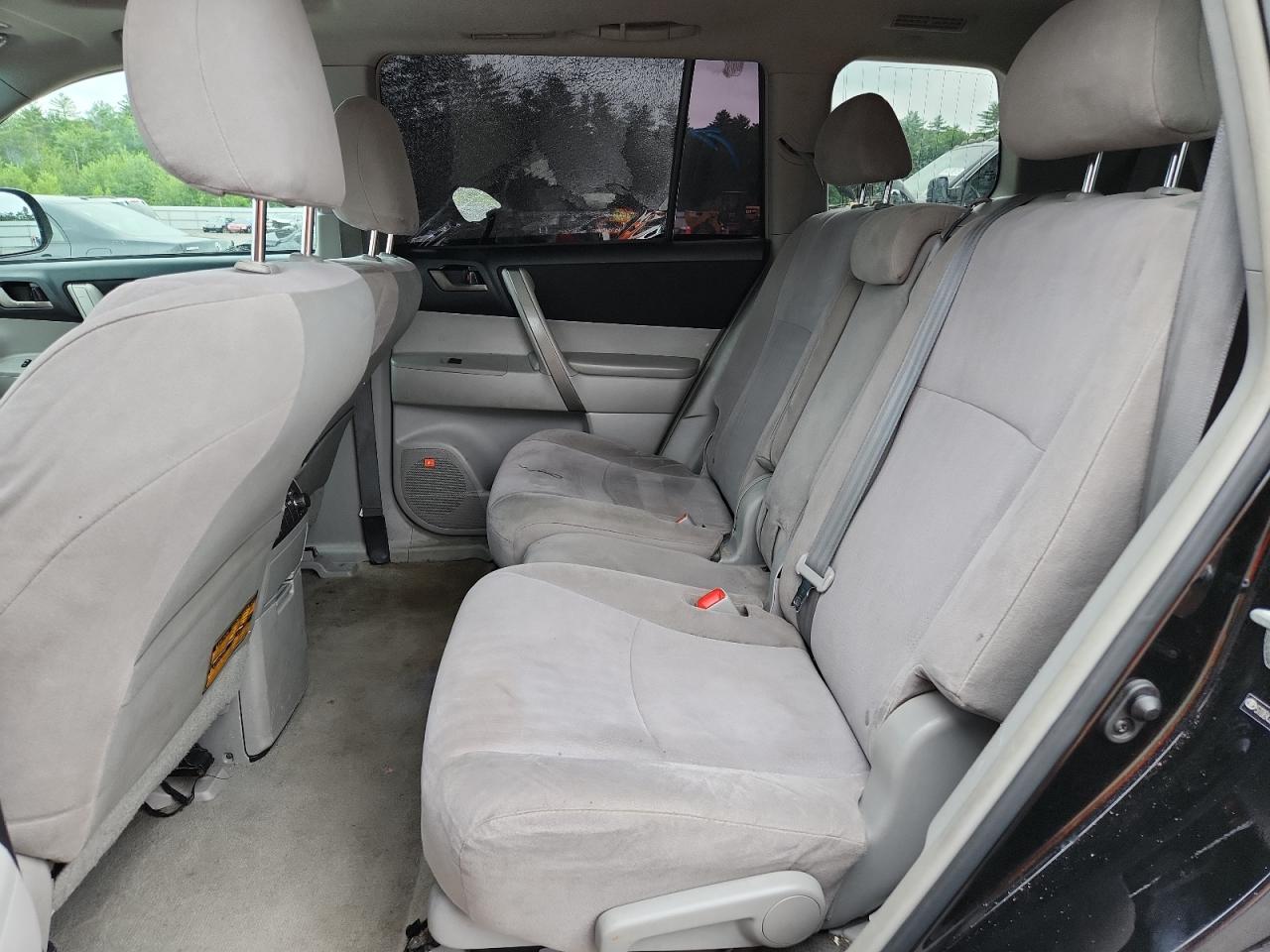 2010 Toyota Highlander Sport VIN: 5TDEK3EH6AS005444 Lot: 62672955