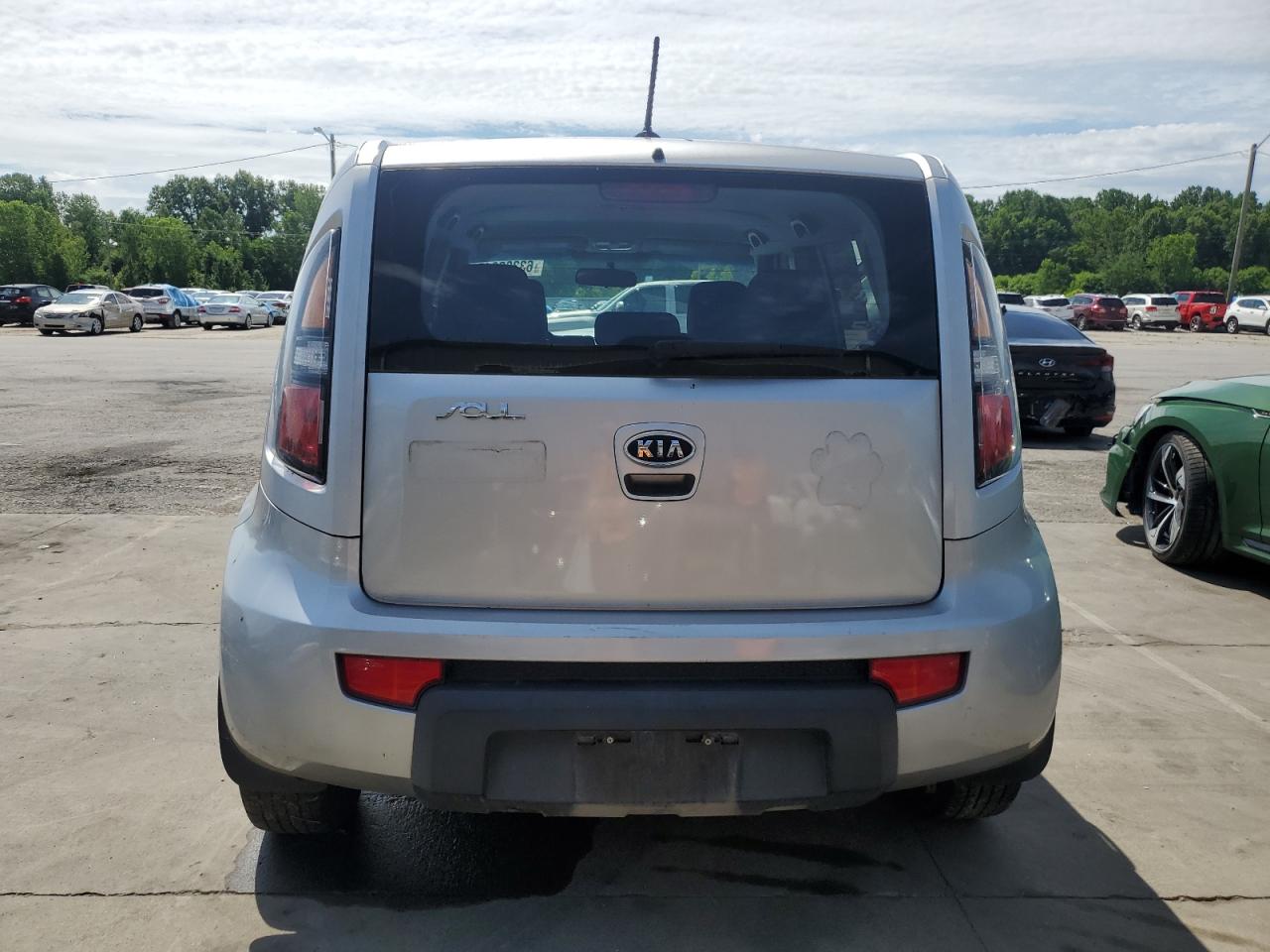 2011 Kia Soul VIN: KNDJT2A13B7319109 Lot: 63306615