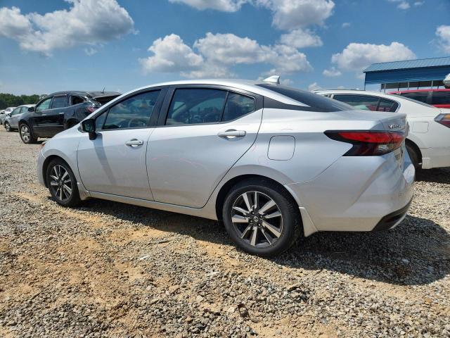  NISSAN VERSA 2020 Серебристый