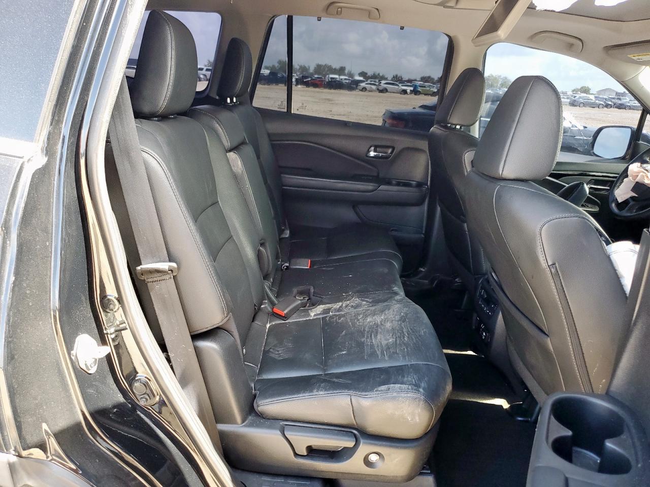 2020 Honda Pilot Touring VIN: 5FNYF5H95LB005816 Lot: 63781565
