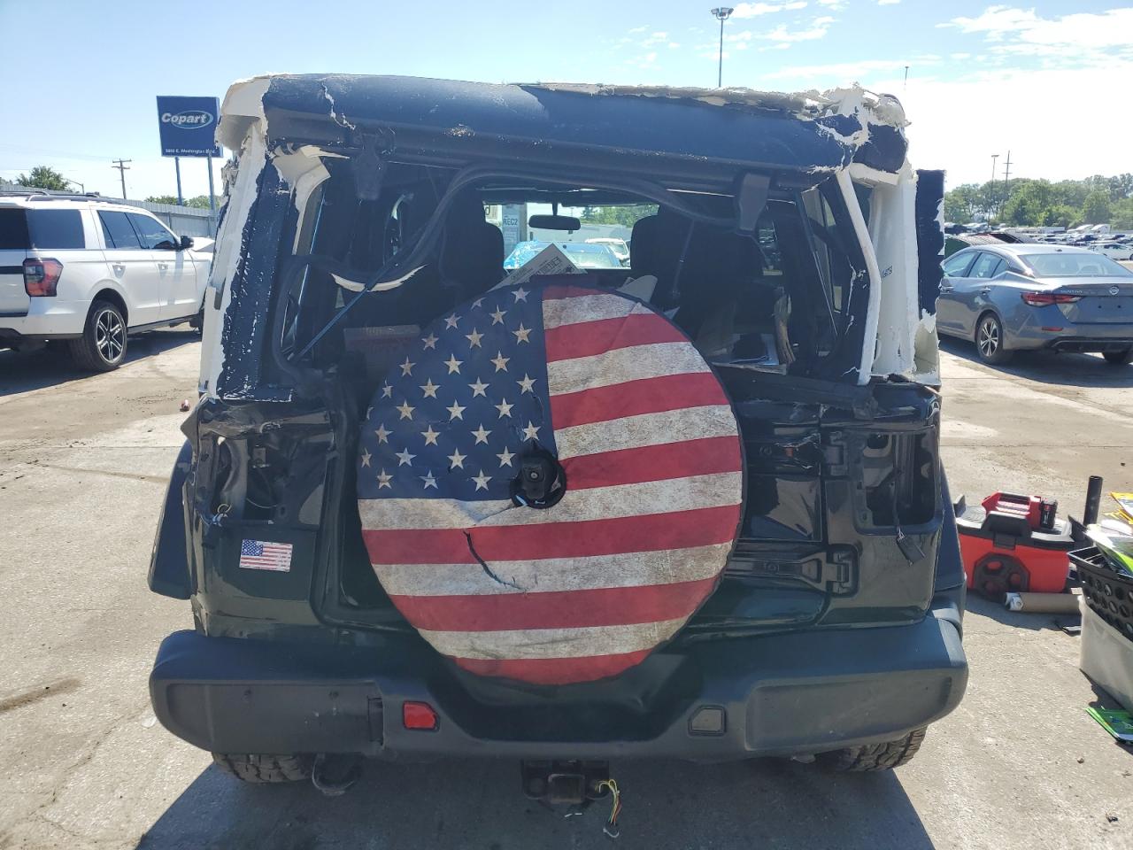 2019 Jeep Wrangler Unlimited Sahara VIN: 1C4HJXEGXKW555777 Lot: 63083565