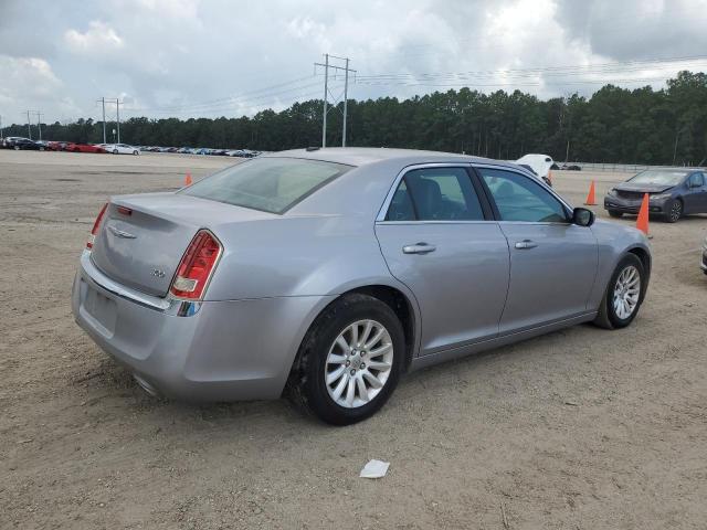  CHRYSLER 300 2014 Srebrny