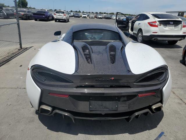 2016 MCLAREN AUTOMOTIVE 570S   