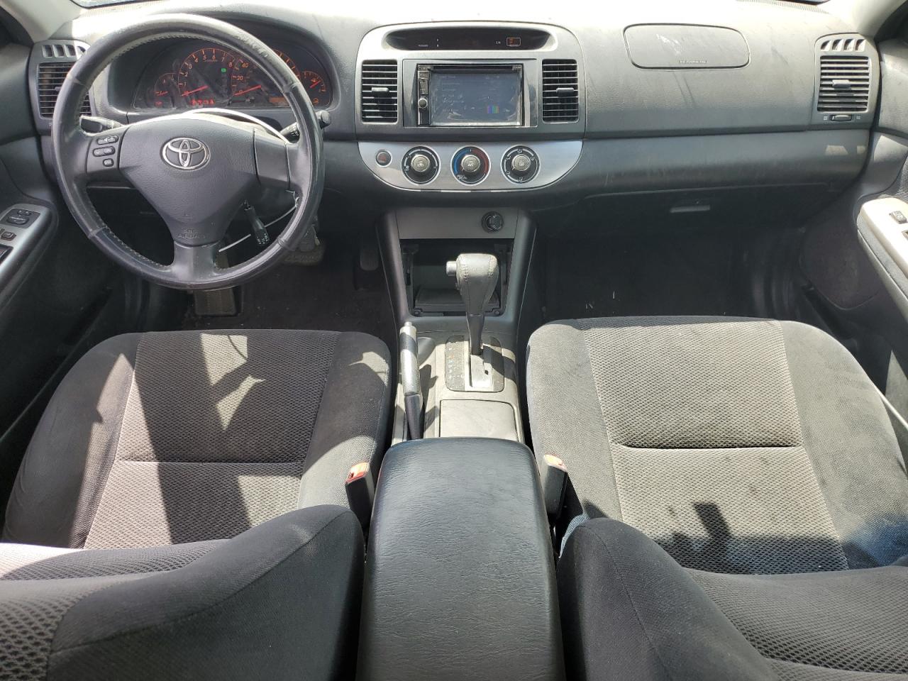 2005 Toyota Camry Le VIN: 4T1BE30K95U556476 Lot: 65614815