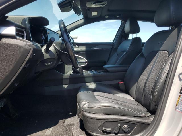  KIA K5 2022 Серый