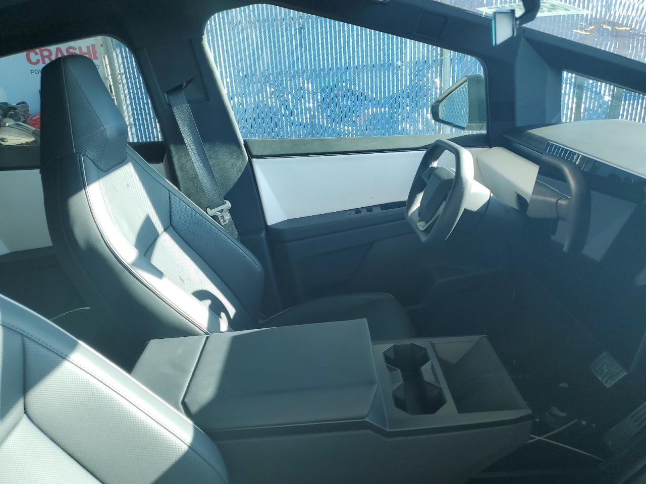 2024 Tesla Cybertruck VIN: 7G2CEHED2RA005251 Lot: 64998275