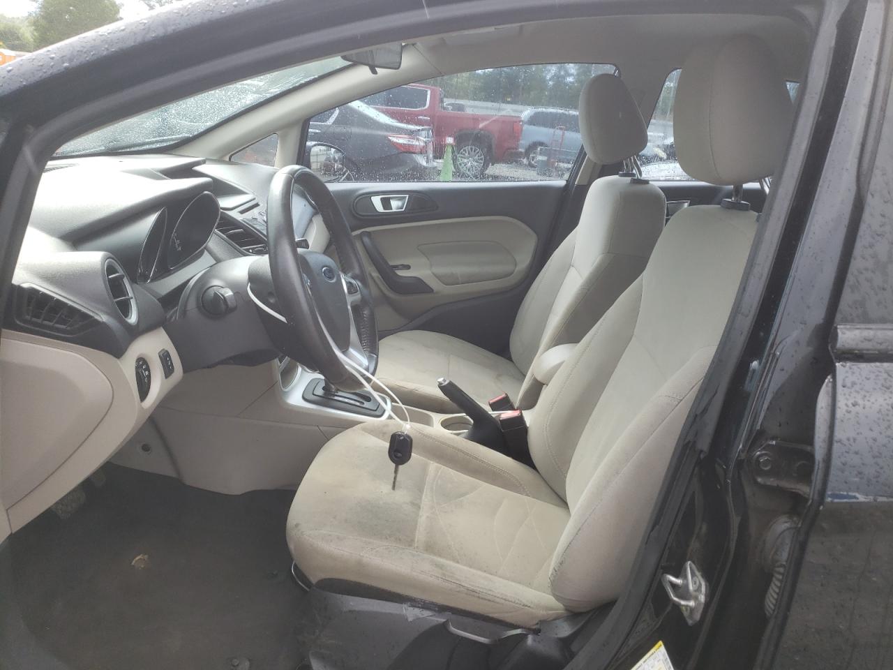 3FADP4BJ8GM153622 2016 Ford Fiesta Se