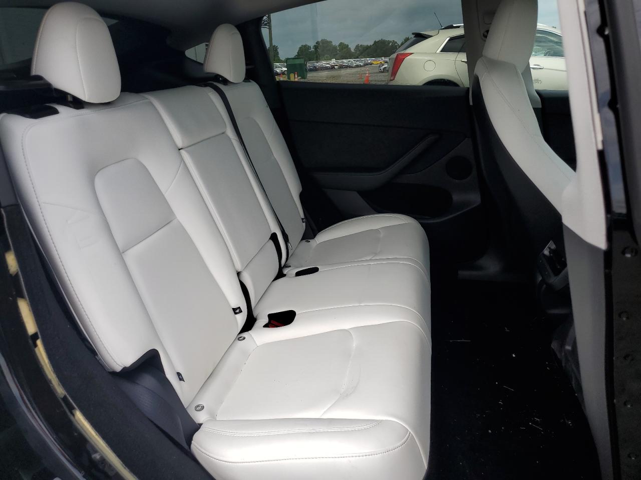 2025 Tesla Model Y VIN: 7SAYGDED9SF236493 Lot: 64231035