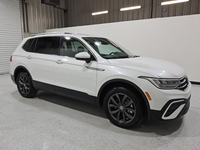  VOLKSWAGEN TIGUAN 2023 Белы