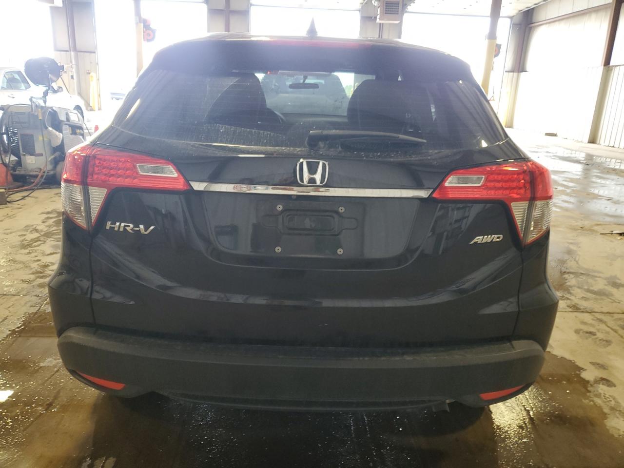 2020 Hond Hr-V Lx Awd W/Contin VIN: 3CZRU6H32LG702828 Lot: 64317845