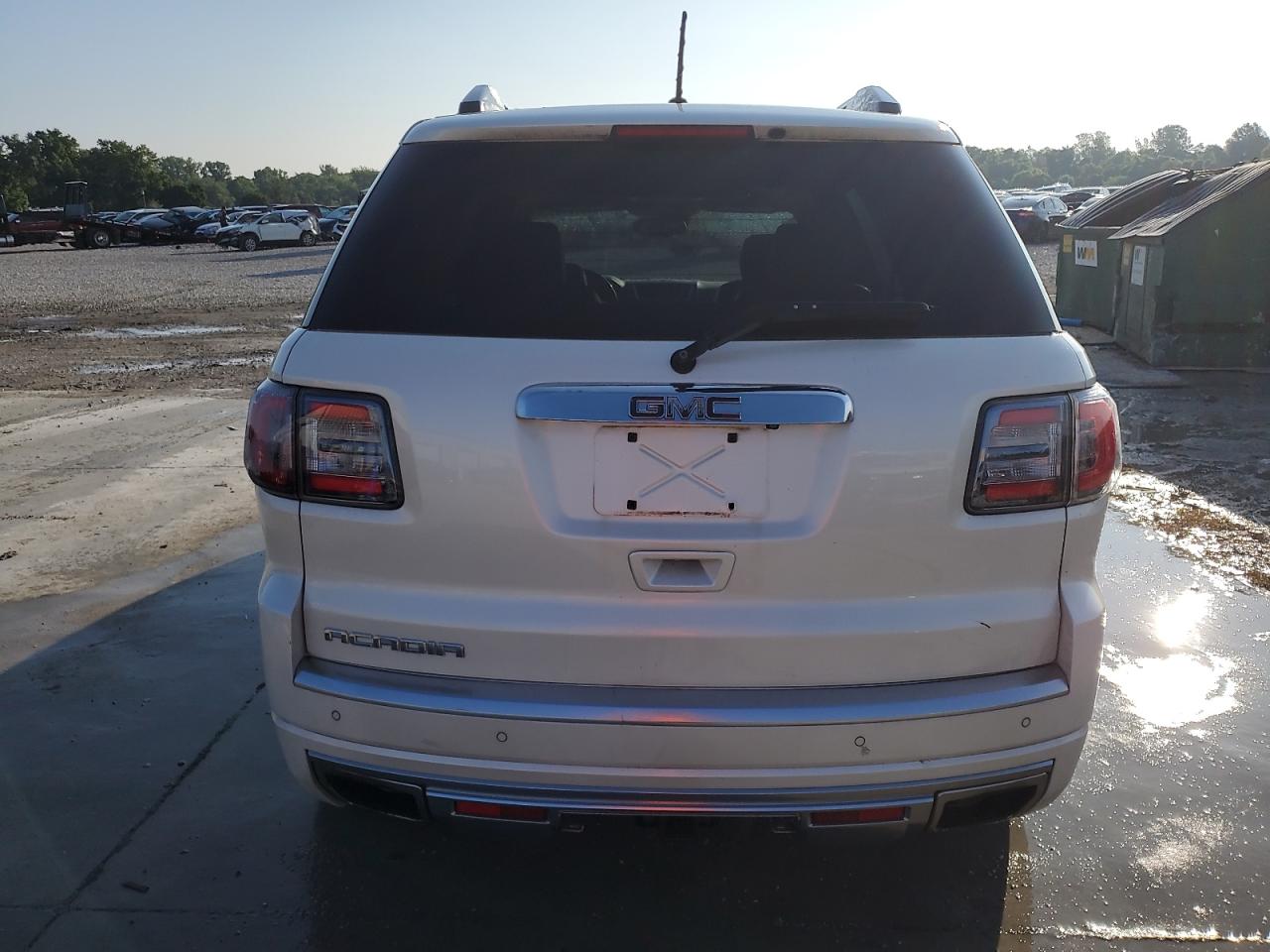 2014 GMC Acadia Denali VIN: 1GKKRTKDXEJ167424 Lot: 62727695
