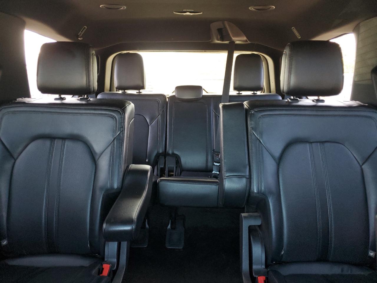 2018 Ford Expedition Limited VIN: 1FMJU2ATXJEA05364 Lot: 65973735