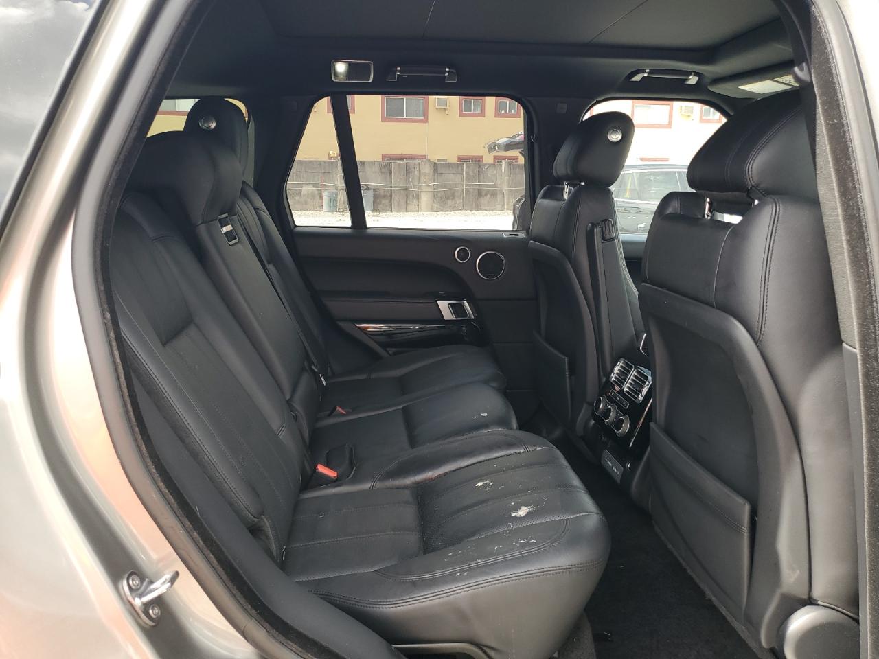 2017 Land Rover Range Rover Supercharged VIN: SALGS2FEXHA366716 Lot: 65972285