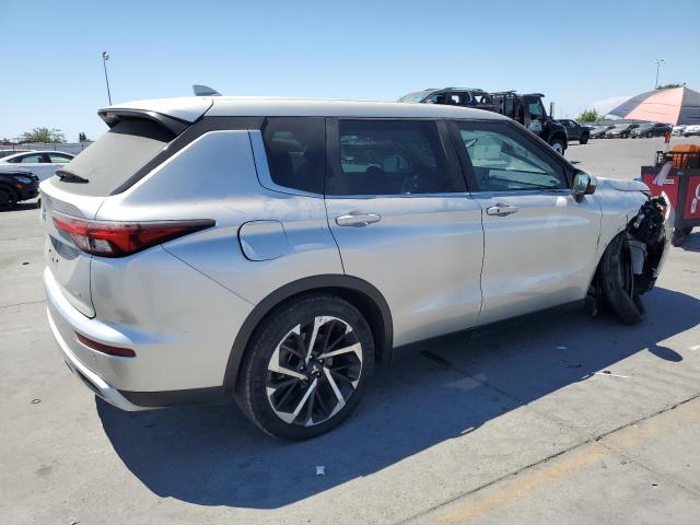 MITSUBISHI OUTLANDER 2023 Srebrny