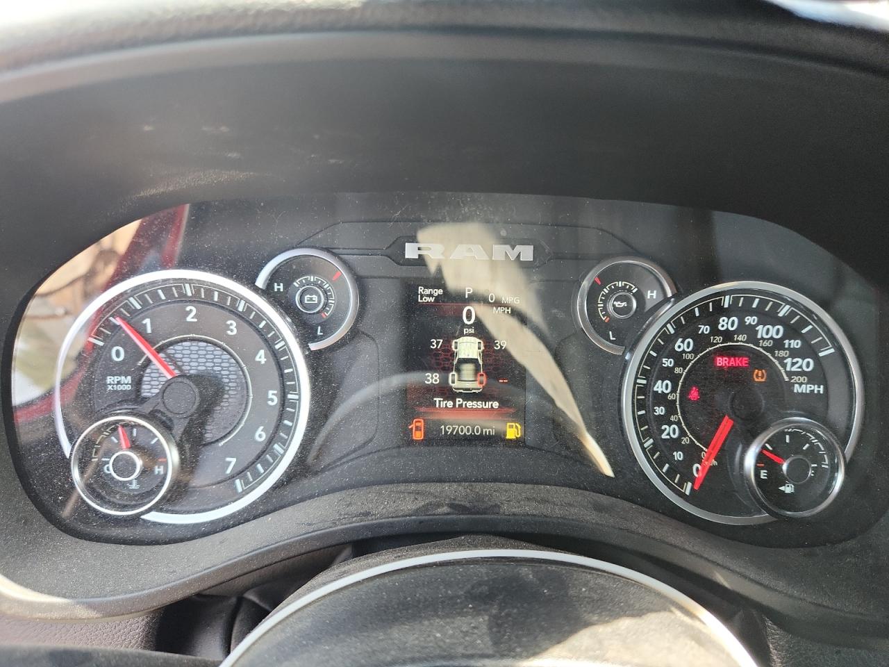 2025 Ram 1500 Tradesman VIN: 1C6SRECG0SN647578 Lot: 63160595