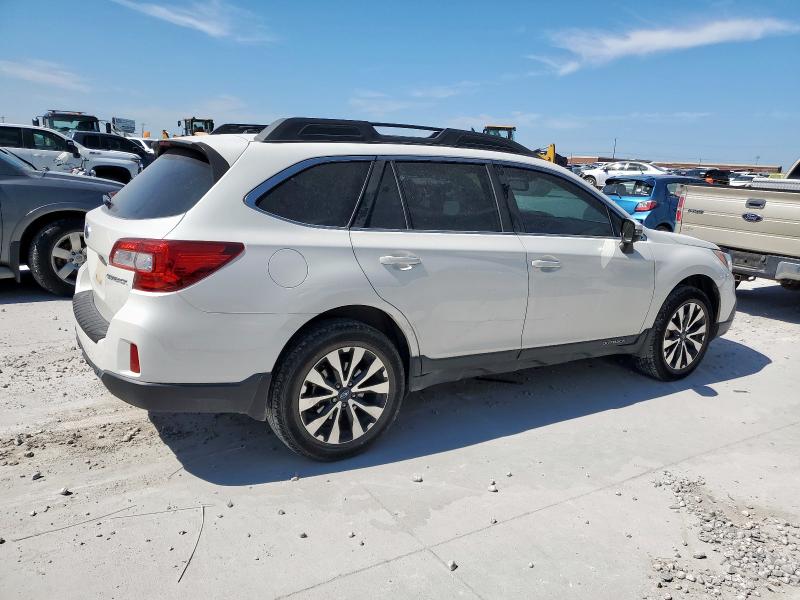  SUBARU OUTBACK 2015 Biały