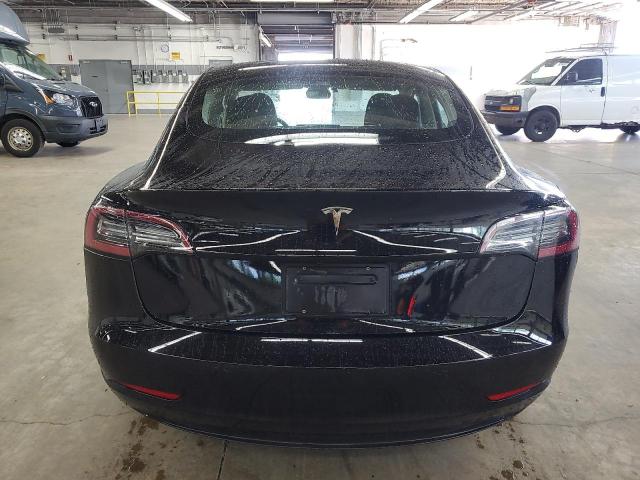  TESLA MODEL 3 2022 Czarny