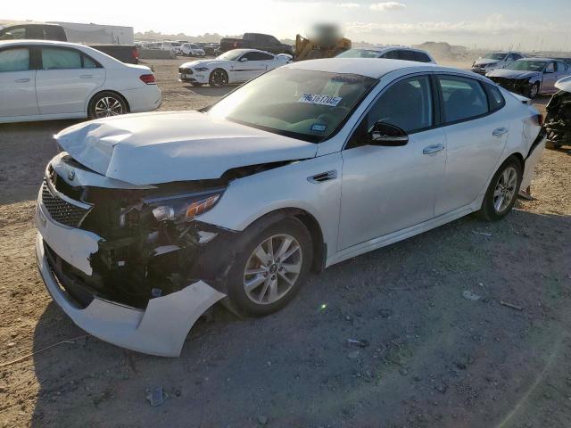  KIA OPTIMA 2017 Белы