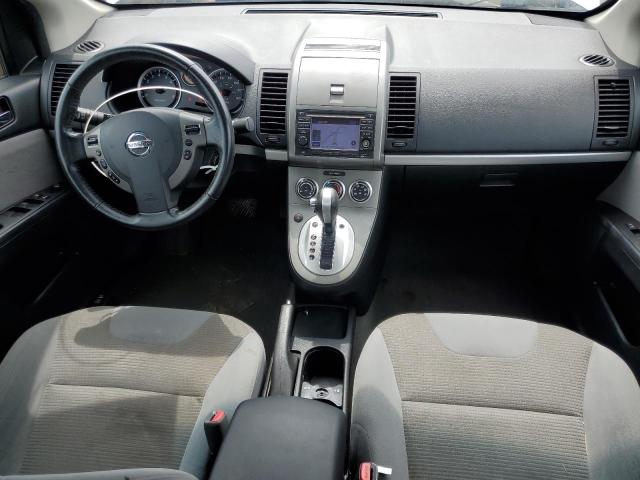 Sedans NISSAN SENTRA 2012 Srebrny