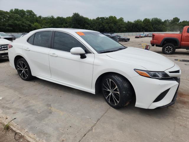  TOYOTA CAMRY 2018 Biały
