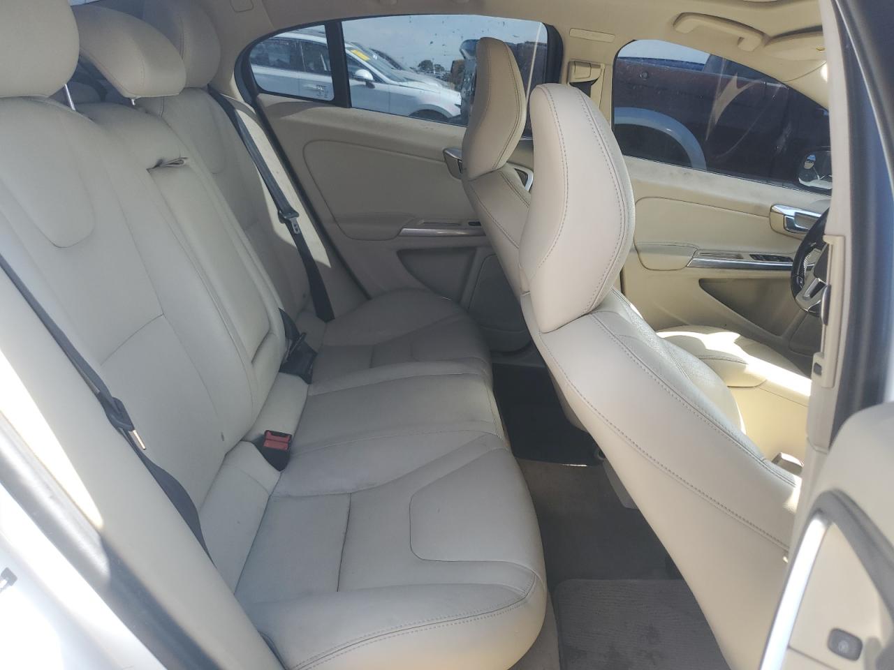 2015 Volvo S60 Premier VIN: YV126MFB7F1315639 Lot: 64119425
