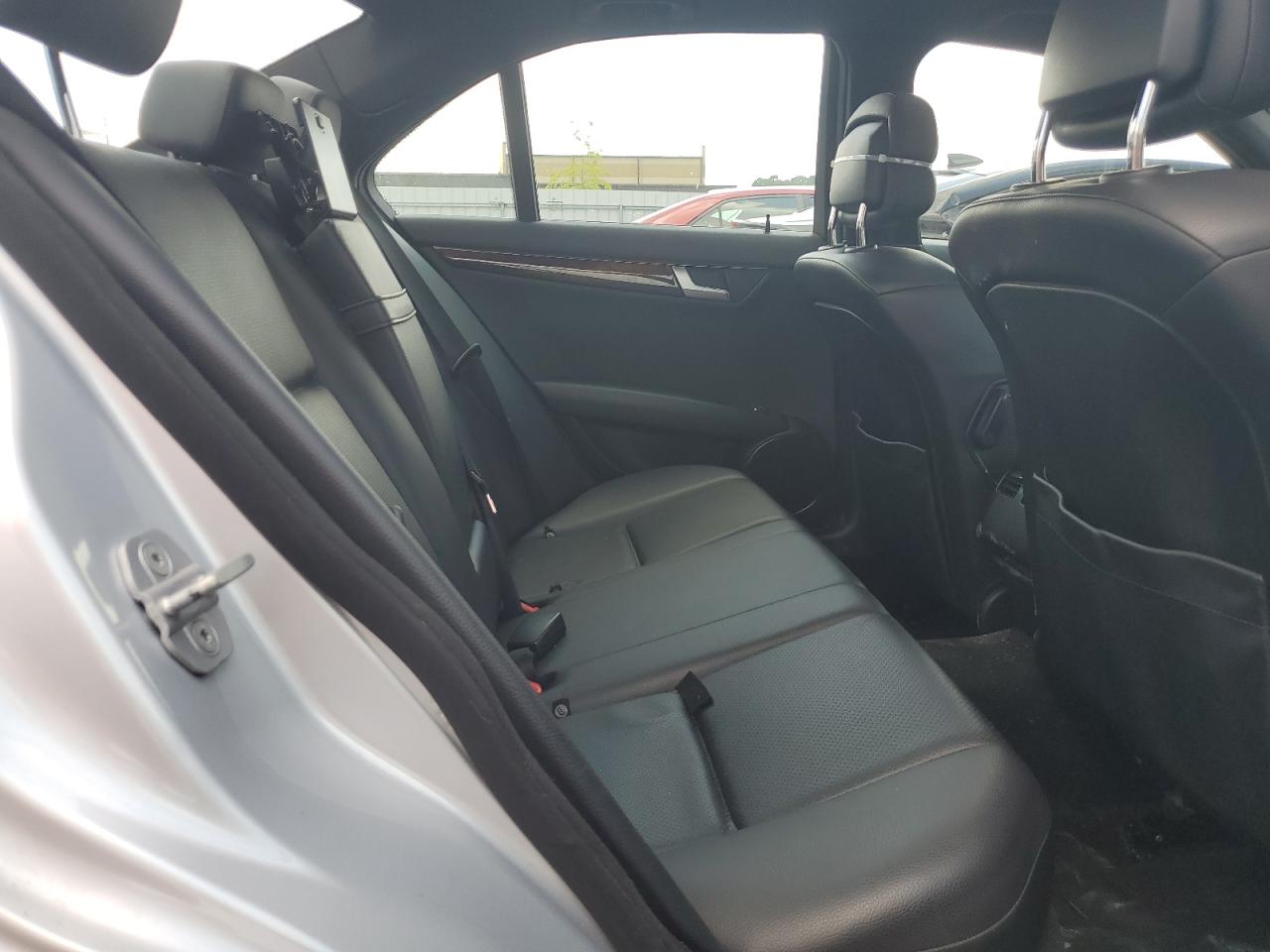 2012 Mercedes-Benz C 300 4Matic VIN: WDDGF8BB1CR192920 Lot: 63982445