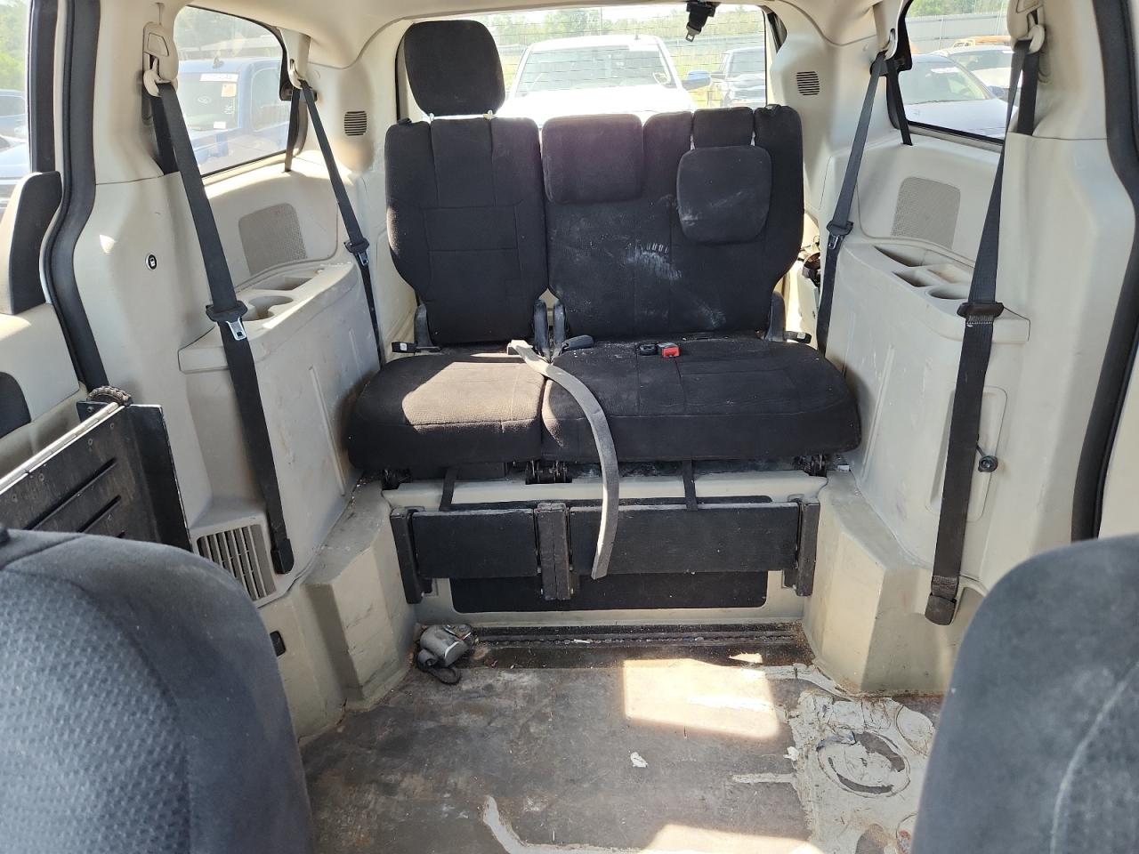 2011 Dodge Grand Caravan Mainstreet VIN: 2D4RN3DG4BR639902 Lot: 64321515