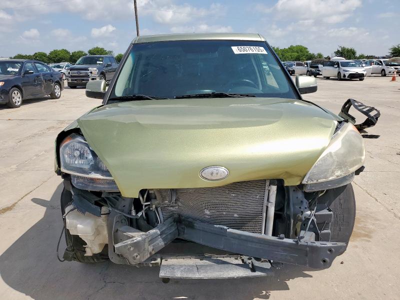Паркетники KIA SOUL 2013 Зеленый