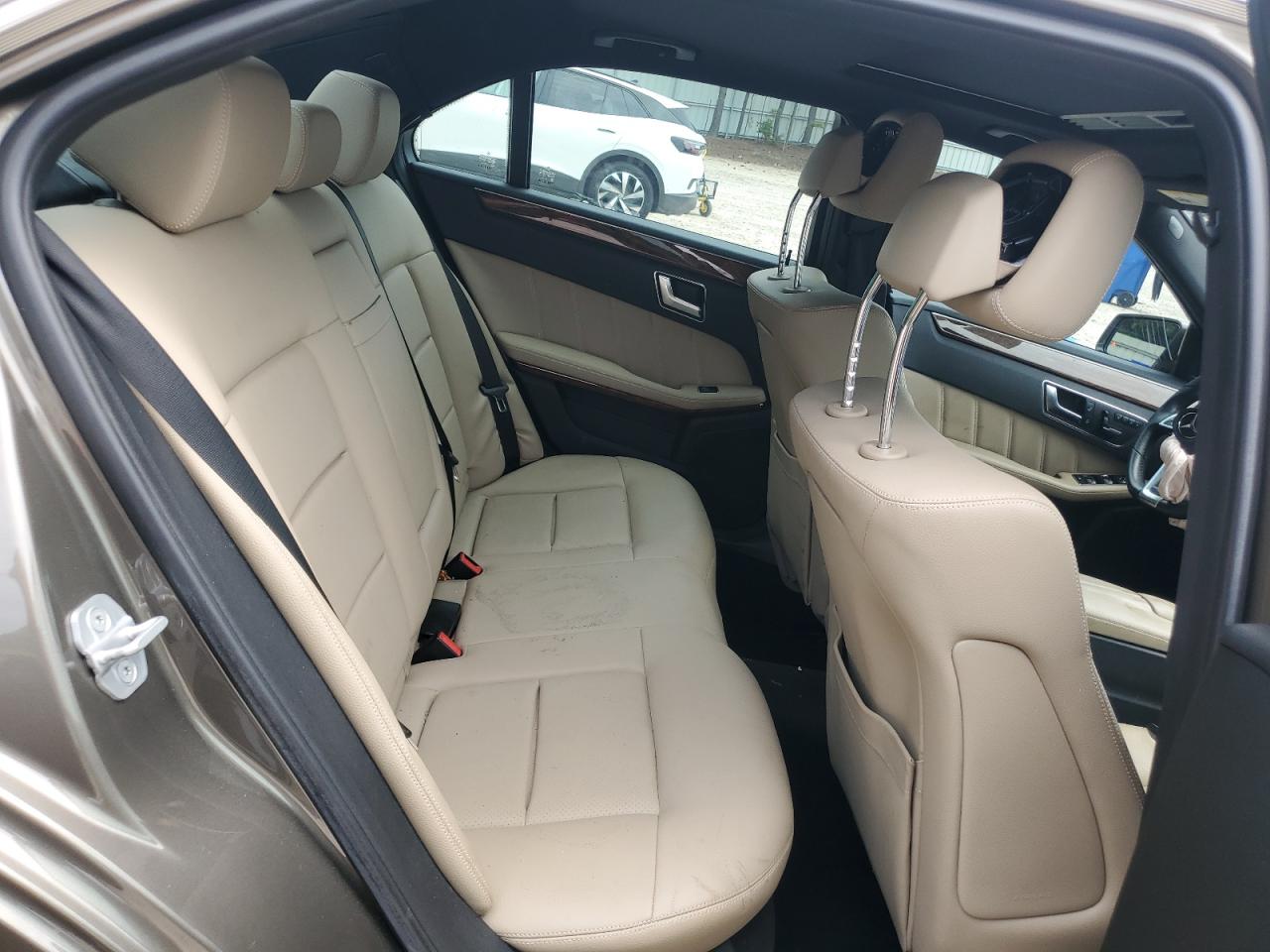 2013 Mercedes-Benz E 350 VIN: WDDHF5KB5DA708134 Lot: 63964545