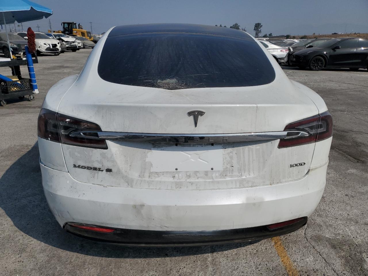 2015 Tesla Model S VIN: 5YJSA1E26JF273534 Lot: 61659545