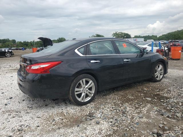  NISSAN ALTIMA 2016 Черный