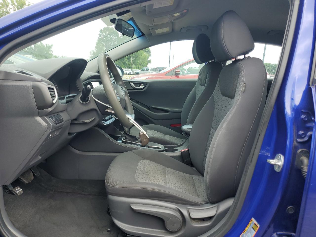 2019 Hyundai Ioniq Blue VIN: KMHC65LC7KU167705 Lot: 63700455
