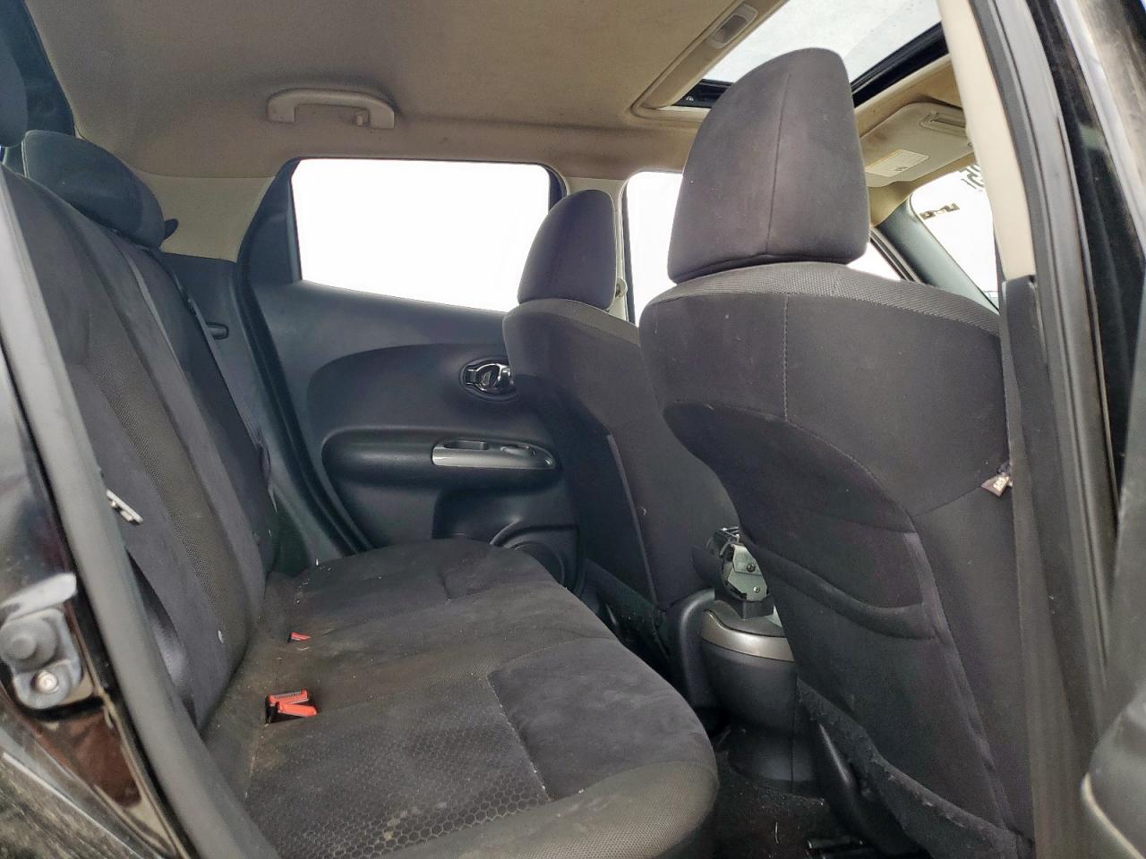 2015 Nissan Juke S VIN: JN8AF5MR7FT509300 Lot: 63425085
