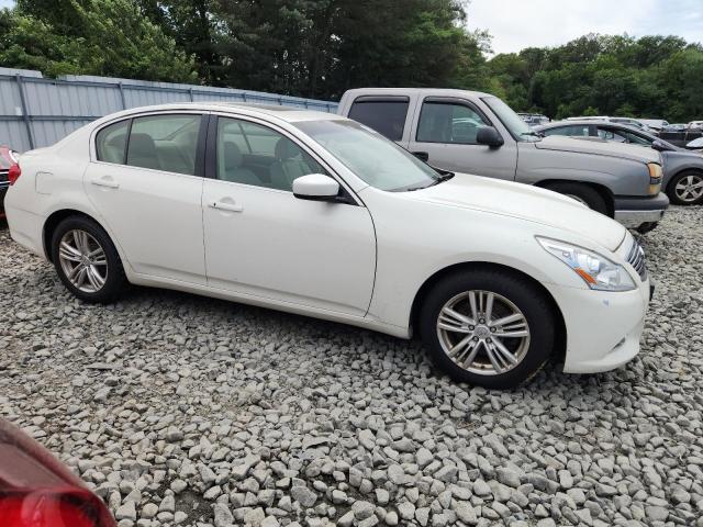  INFINITI G37 2013 Biały