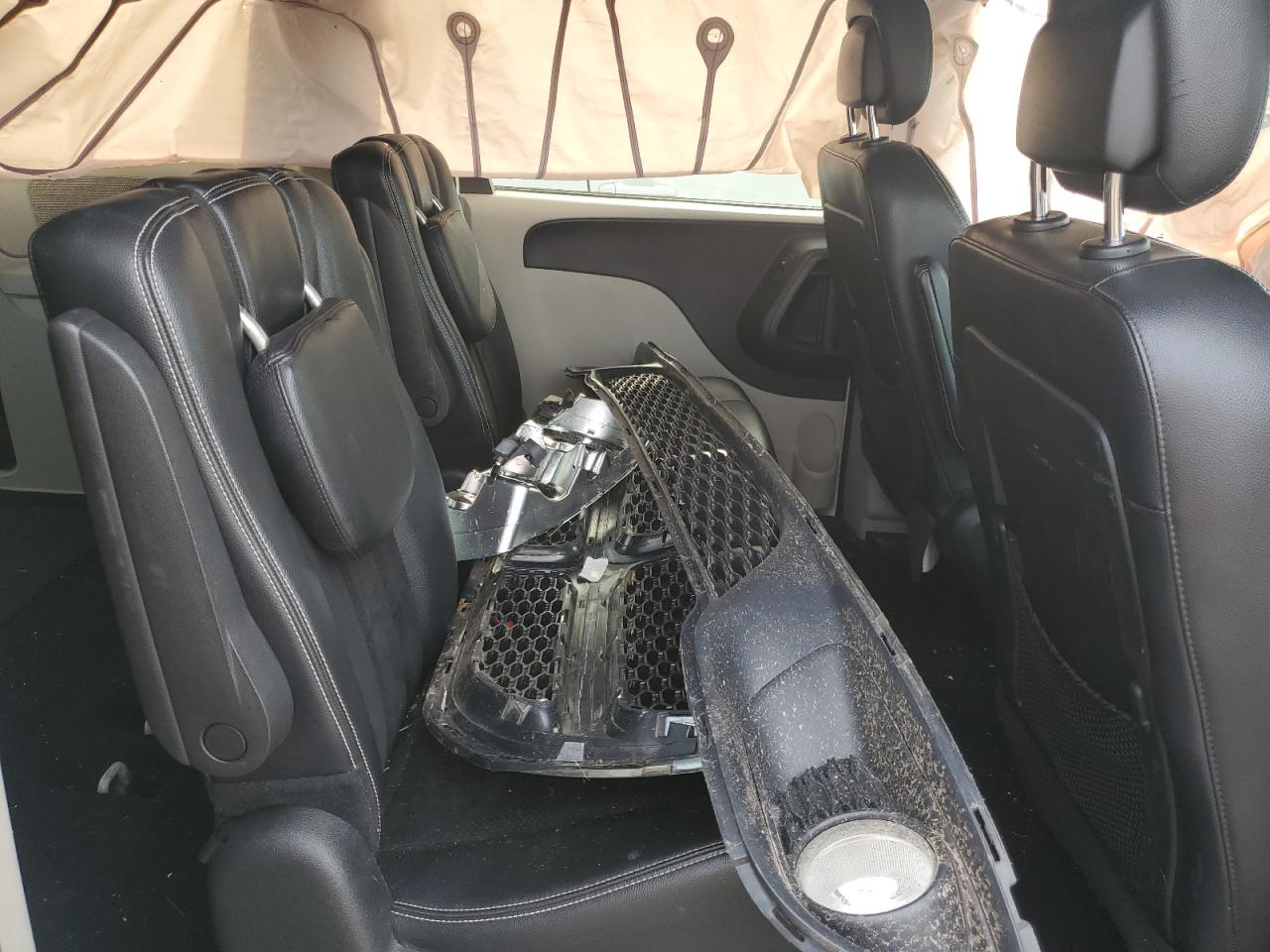 2017 Dodge Grand Caravan Sxt VIN: 2C4RDGCG0HR581109 Lot: 63842605