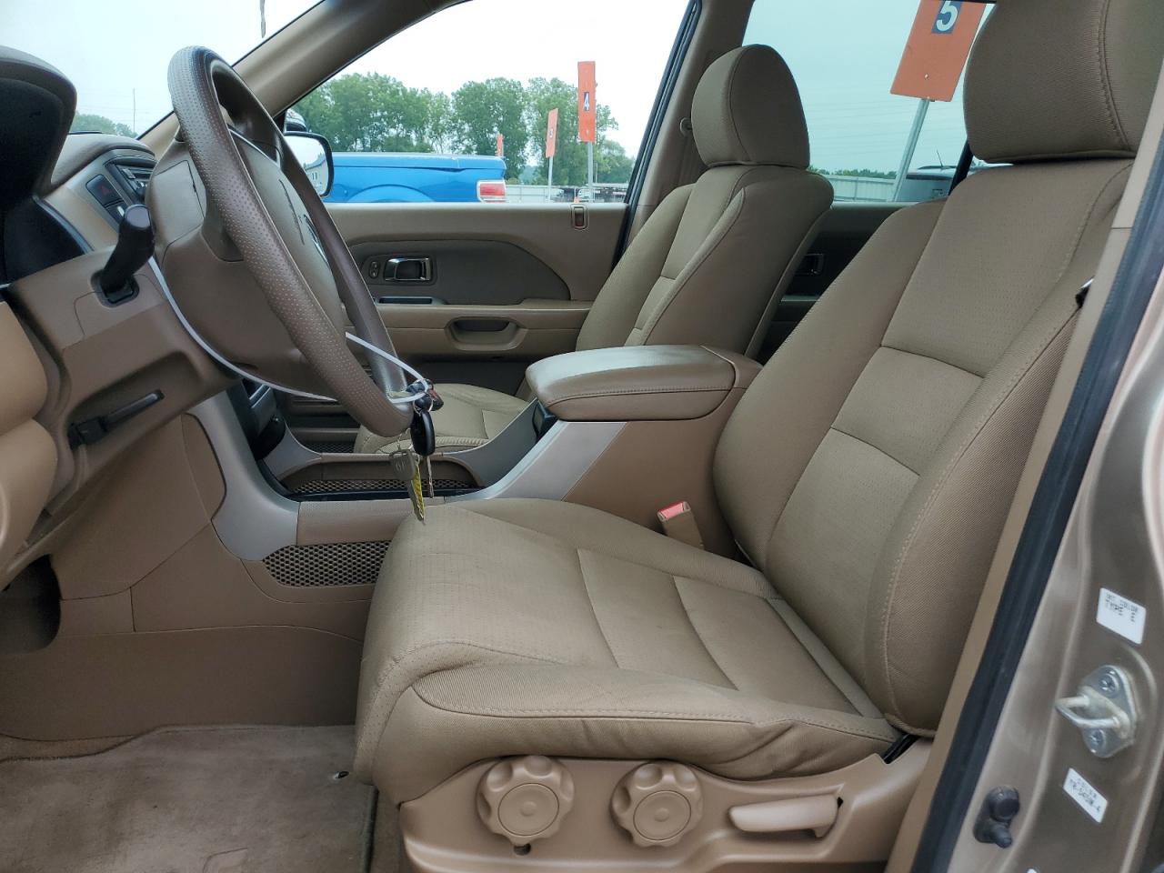 2006 Honda Pilot Lx VIN: 2HKYF18146H558871 Lot: 63369055