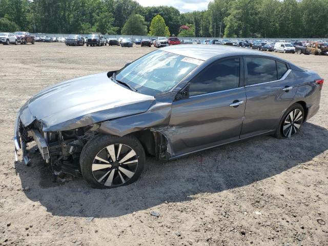 2022 Nissan Altima Sv