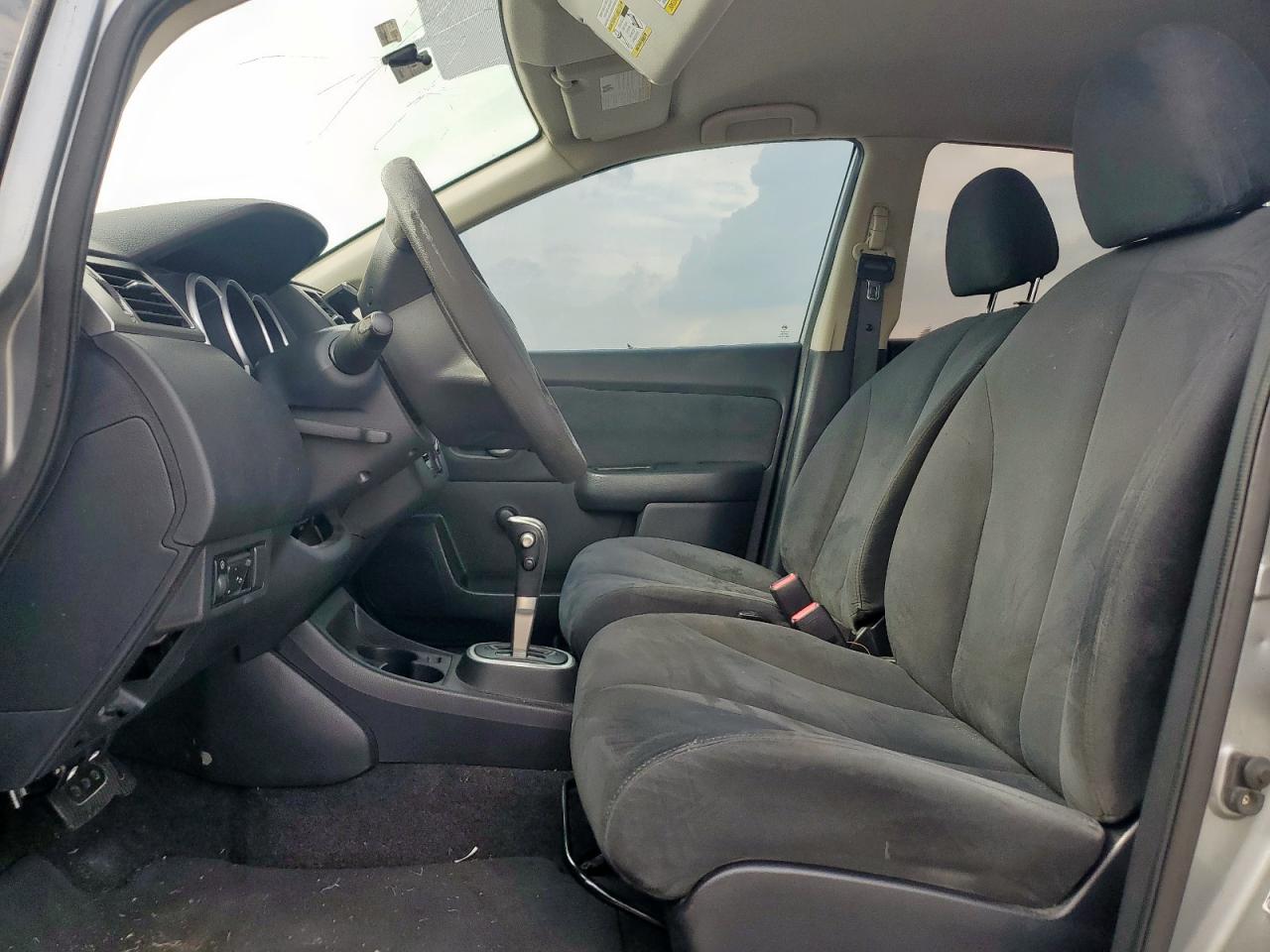 2009 Nissan Versa S VIN: 3N1BC13E49L415600 Lot: 65470355