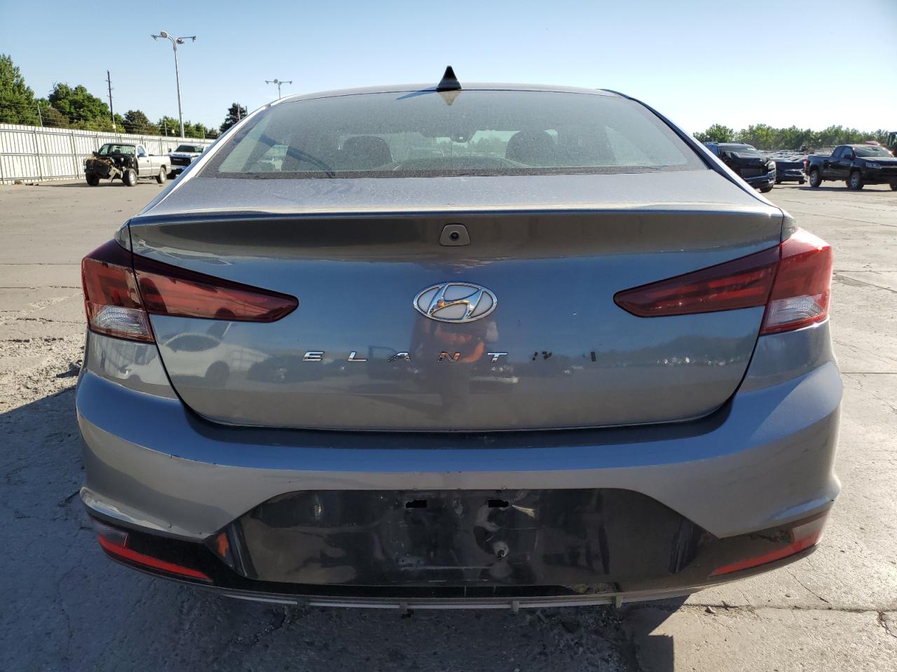2019 Hyundai Elantra Sel VIN: KMHD84LF5KU803945 Lot: 63317835