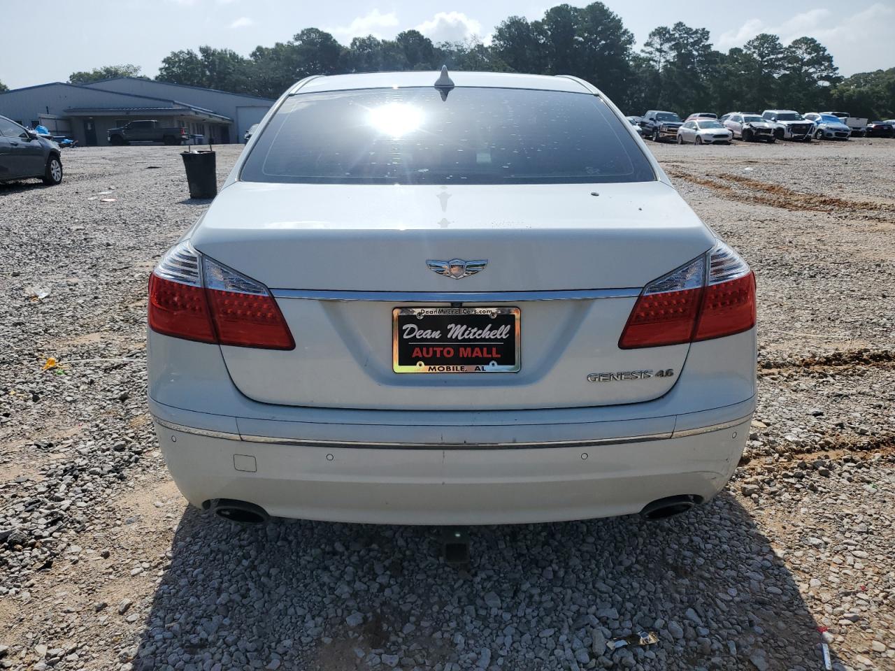 2010 Hyundai Genesis 4.6L VIN: KMHGC4DFXAU71403 Lot: 62883495