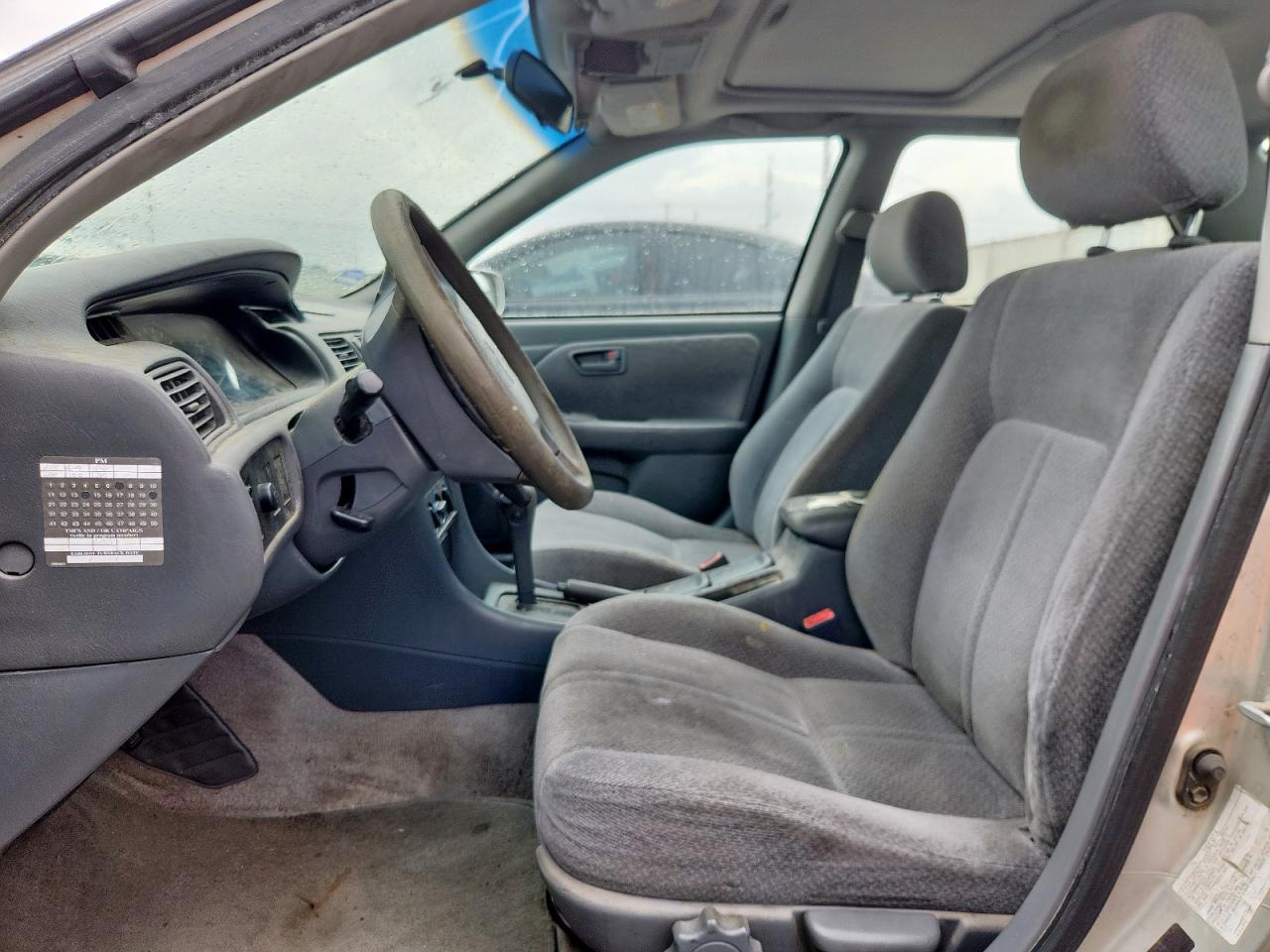 2000 Toyota Camry Ce VIN: JT2BF22K9Y0256840 Lot: 62772865