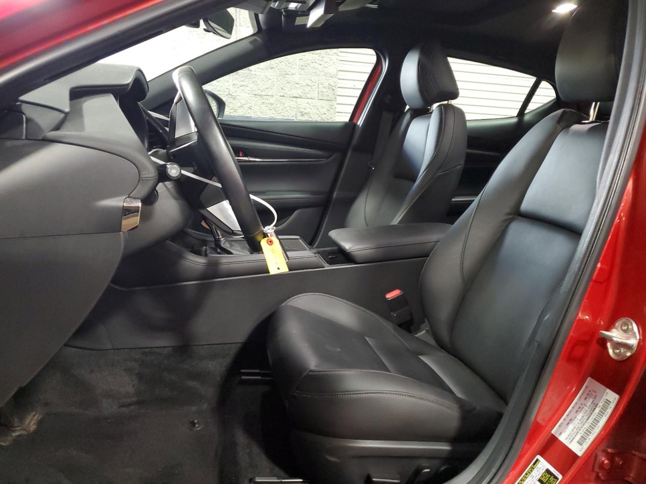 2021 Mazda 3 Preferred VIN: JM1BPBLL5M1402960 Lot: 64553915
