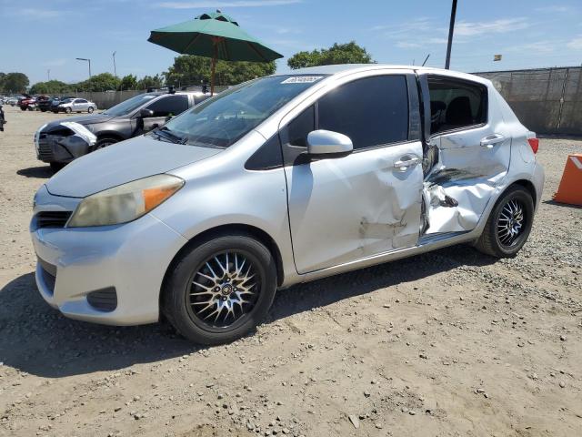  TOYOTA YARIS 2013 Srebrny