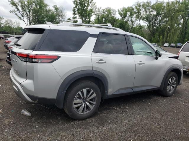  NISSAN PATHFINDER 2023 Srebrny