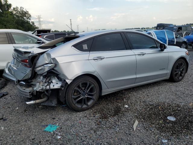  FORD FUSION 2018 Srebrny