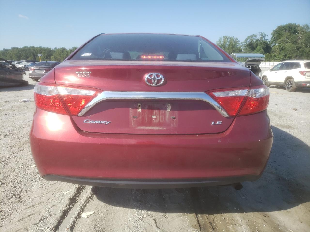 4t1bf1fk7fu982774 4T1BF1FK7FU982774 2015 Toyota Camry Le