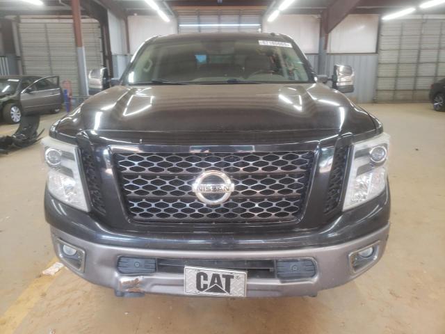  NISSAN TITAN 2017 Black