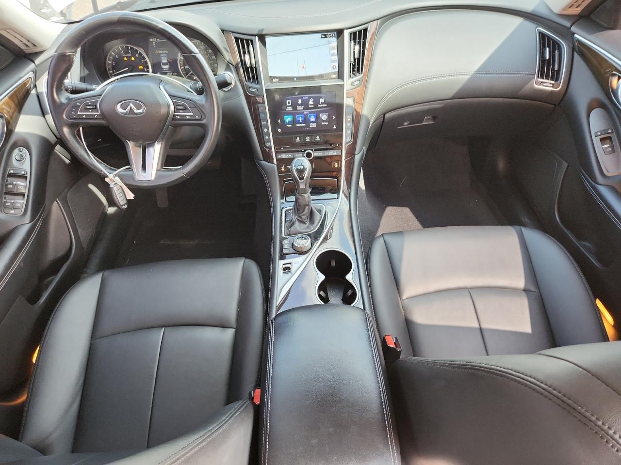 2019 Infiniti Q50 Luxe VIN: JN1EV7AR1KM556149 Lot: 62634905