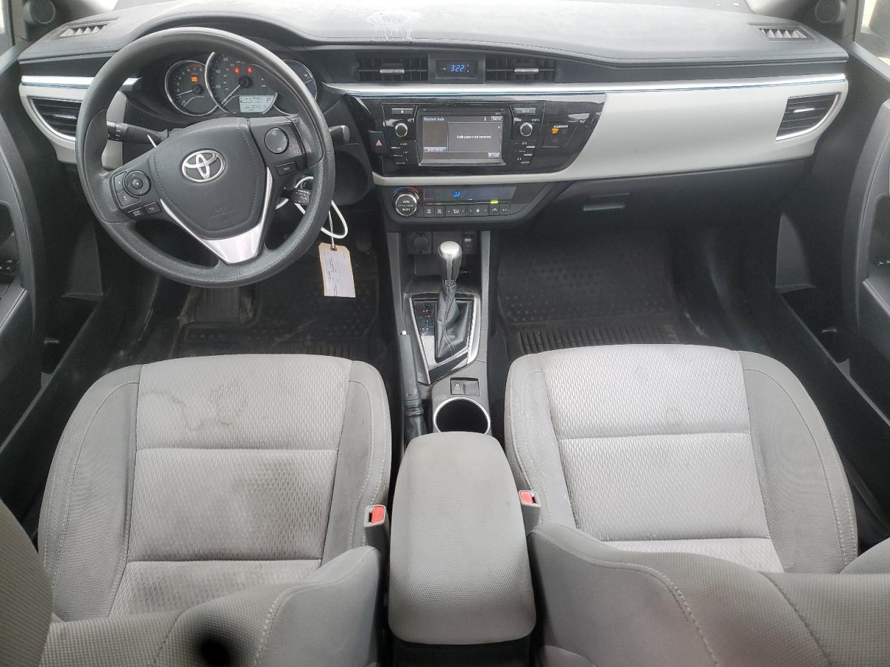 2015 Toyota Corolla L VIN: 5YFBURHE3FP231135 Lot: 65227255